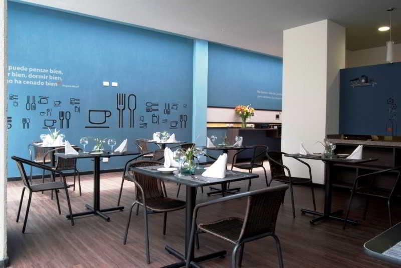 Best Western Calleja Suites Bogota Bagian luar foto