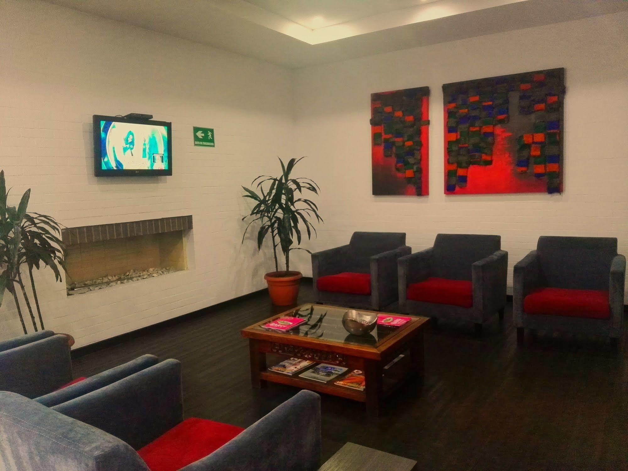 Best Western Calleja Suites Bogota Bagian luar foto